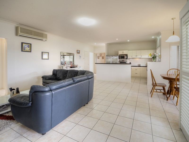 17 Lichfield Place, Parkinson QLD 4115