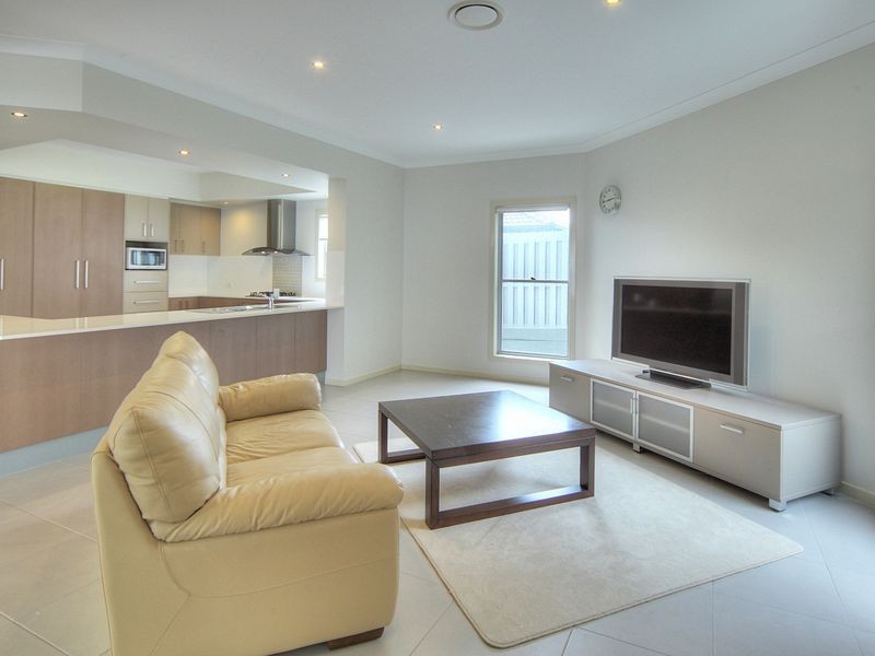 46 Riverina Street, Calamvale QLD 4116