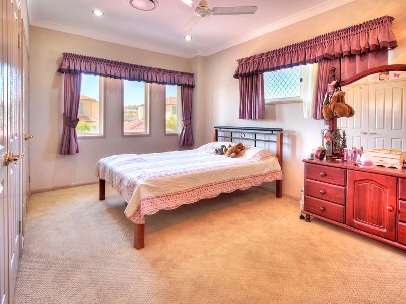 15 Candlewood Court, Stretton QLD 4116