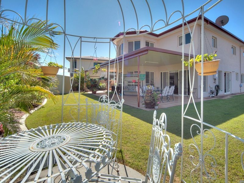 15 Candlewood Court, Stretton QLD 4116