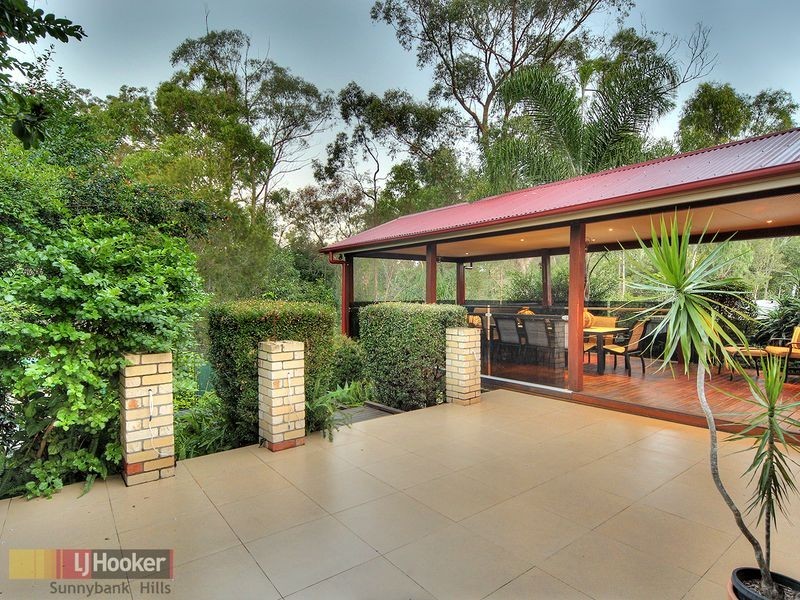 27 Cottonwood Crescent, Calamvale QLD 4116