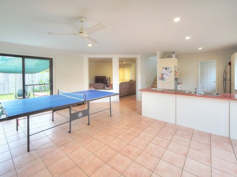 16 Tuckeroo Place, Sunnybank Hills QLD 4109