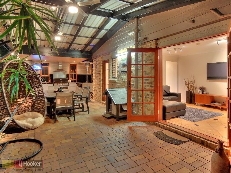 110 Garro Street, Sunnybank Hills QLD 4109