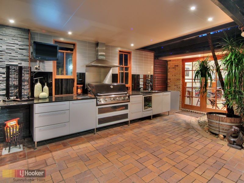 110 Garro Street, Sunnybank Hills QLD 4109