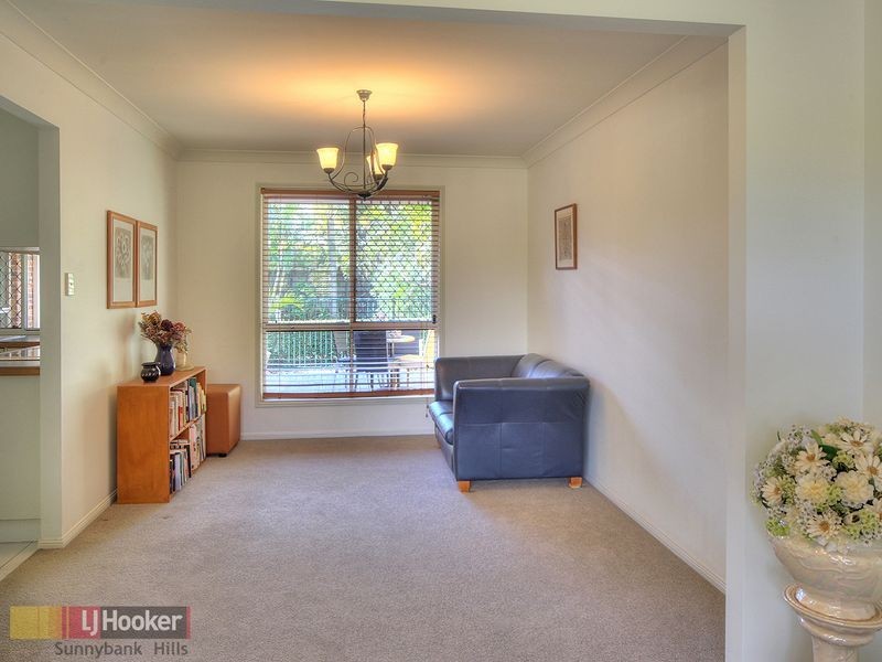3 Michigan Crescent, Parkinson QLD 4115