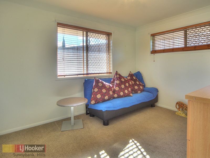 3 Michigan Crescent, Parkinson QLD 4115