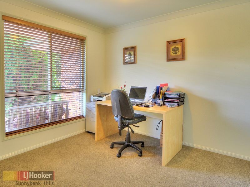 3 Michigan Crescent, Parkinson QLD 4115
