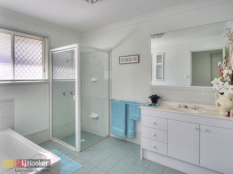 3 Michigan Crescent, Parkinson QLD 4115
