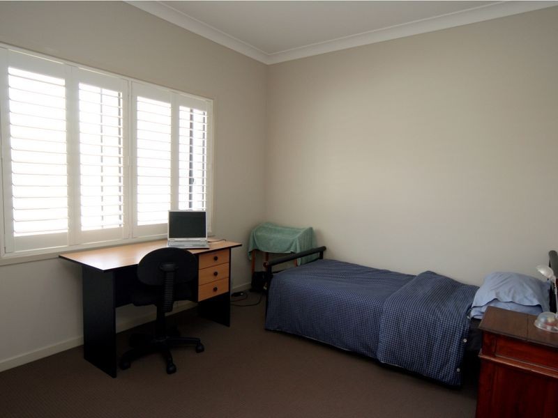 9 Azzure Street, Eight Mile Plains QLD 4113