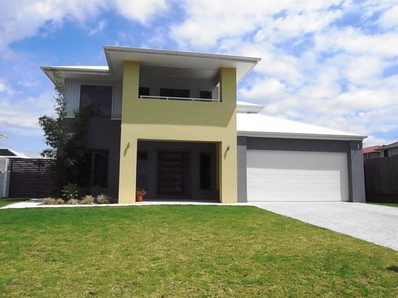 9 Azzure Street, Eight Mile Plains QLD 4113