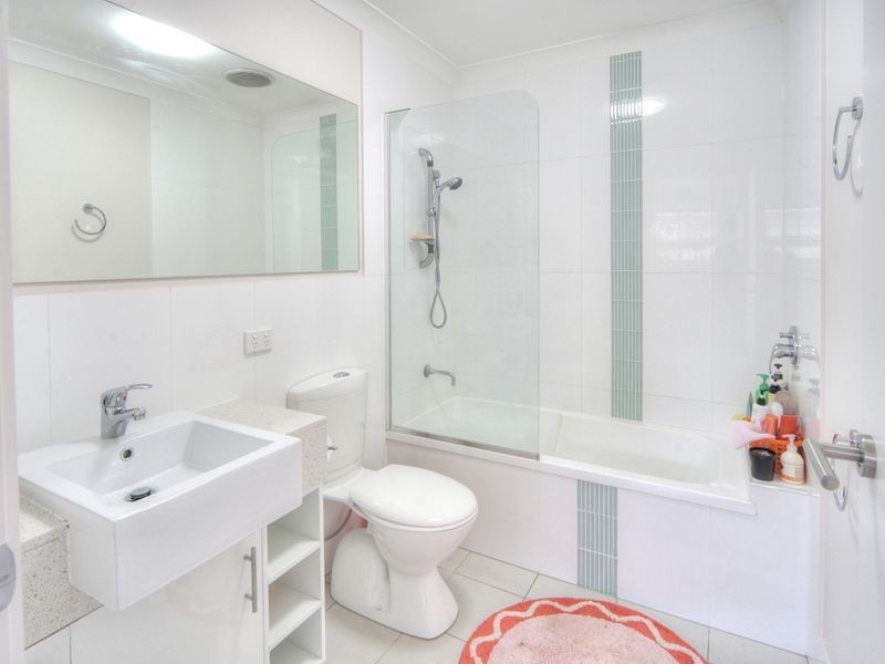 15/37 Slobodian Avenue, Eight Mile Plains QLD 4113