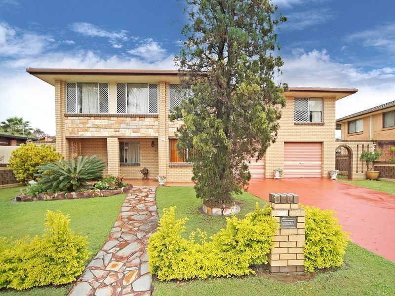 391 Broadwater Road, Mansfield QLD 4122