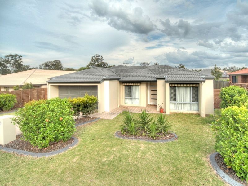 52 Kakadu Street, Parkinson QLD 4115