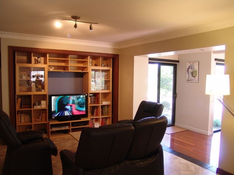 157 Forestdale Drive, Forestdale QLD 4118