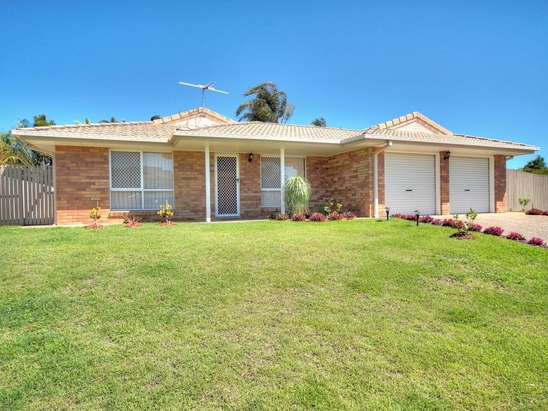 1 Bannockburn Crescent, Parkinson QLD 4115