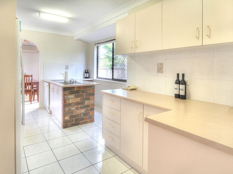 8 Damask Street, Sunnybank Hills QLD 4109