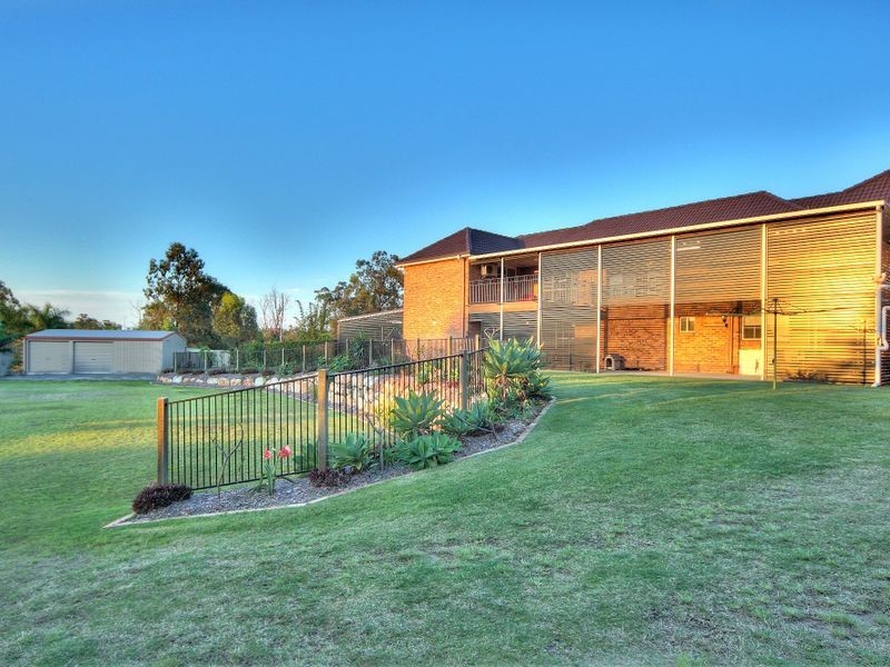 37 Lexton Street, Stretton QLD 4116