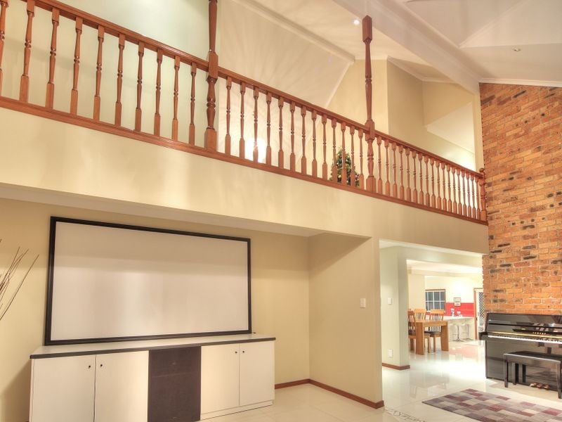 37 Lexton Street, Stretton QLD 4116