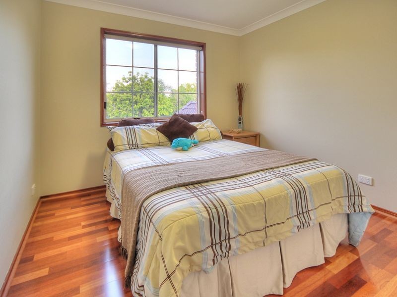 37 Lexton Street, Stretton QLD 4116