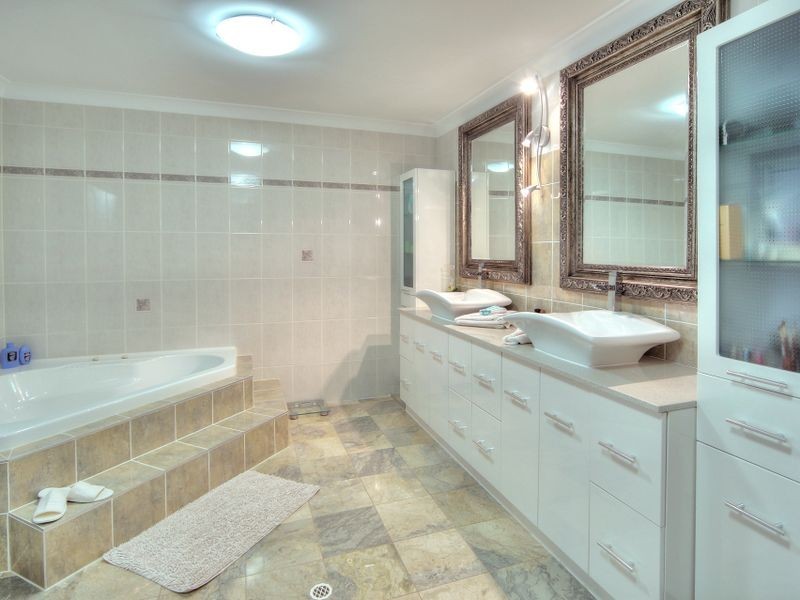 37 Lexton Street, Stretton QLD 4116