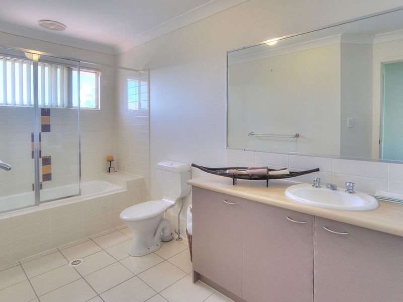 33/8 Earnshaw Street, Calamvale QLD 4116