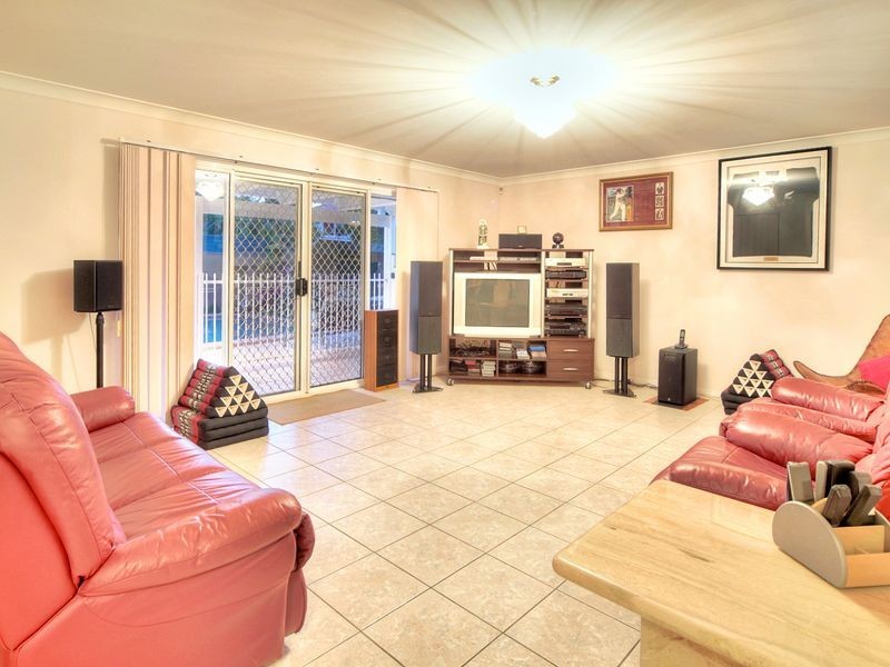 30 Argent Place, Sunnybank Hills QLD 4109