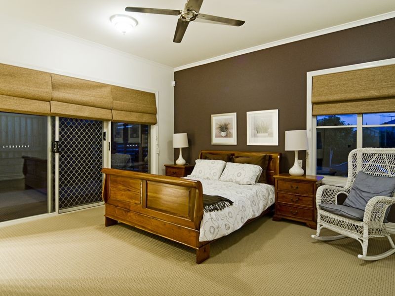 6 Watervale Place, Calamvale QLD 4116