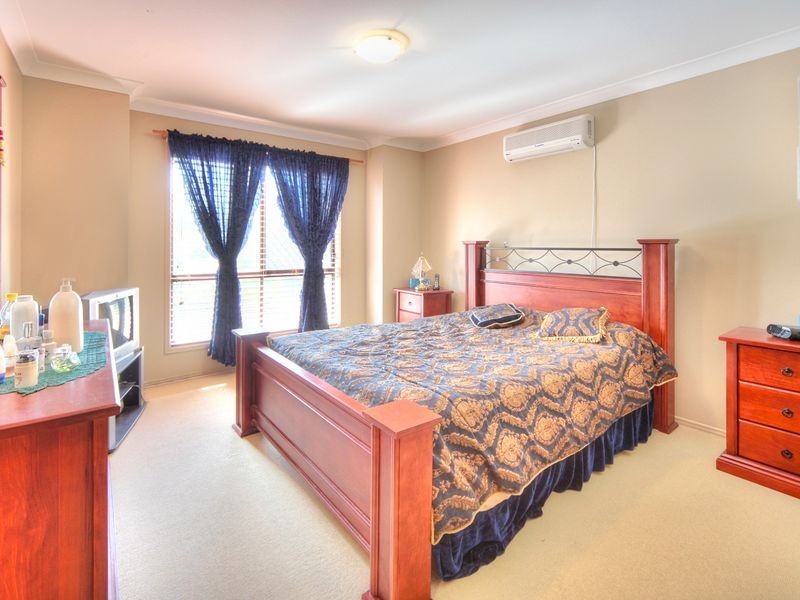 17 O’Connor Crescent, Mansfield QLD 4122