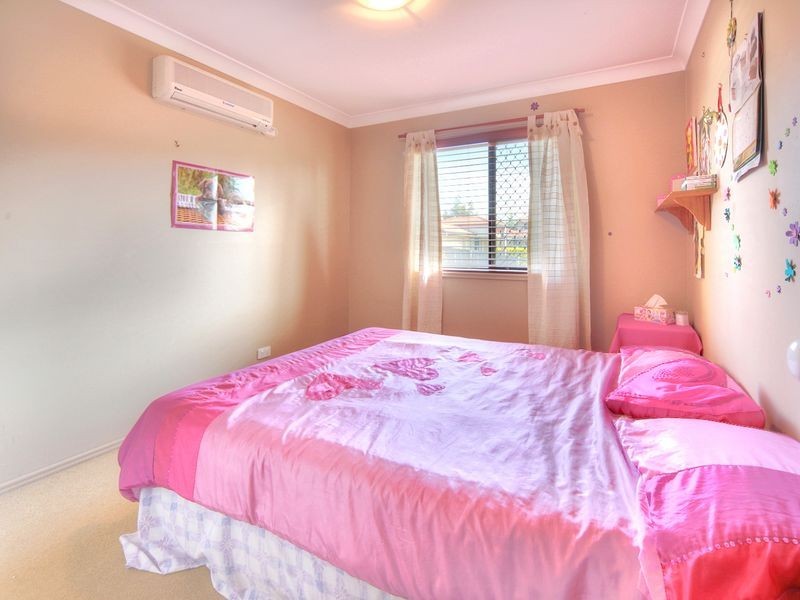 17 O’Connor Crescent, Mansfield QLD 4122