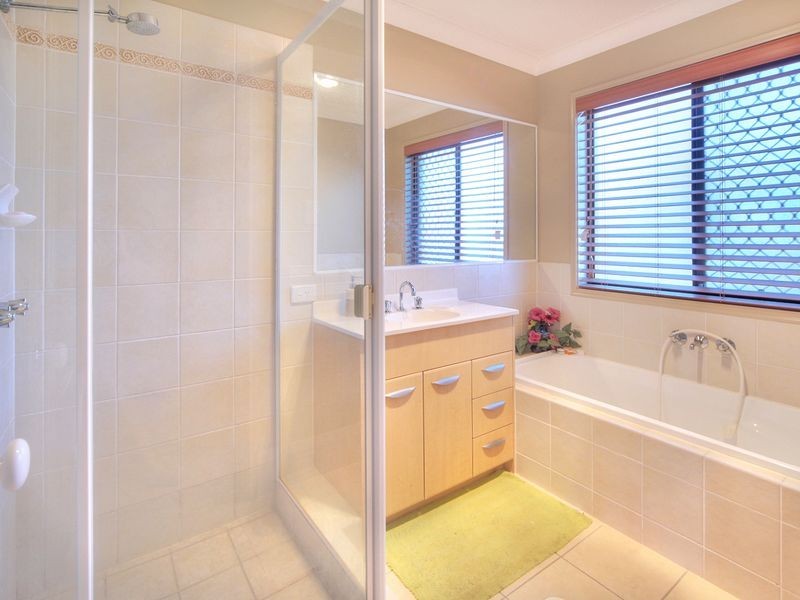 17 O’Connor Crescent, Mansfield QLD 4122