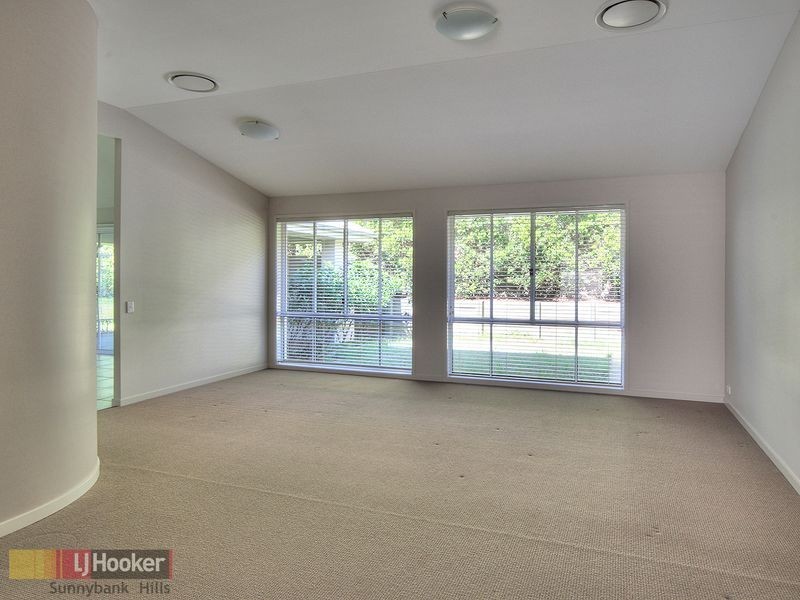 20 Hunter Close, Calamvale QLD 4116