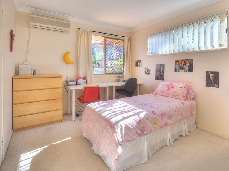 5 Elberta Street, Macgregor QLD 4109