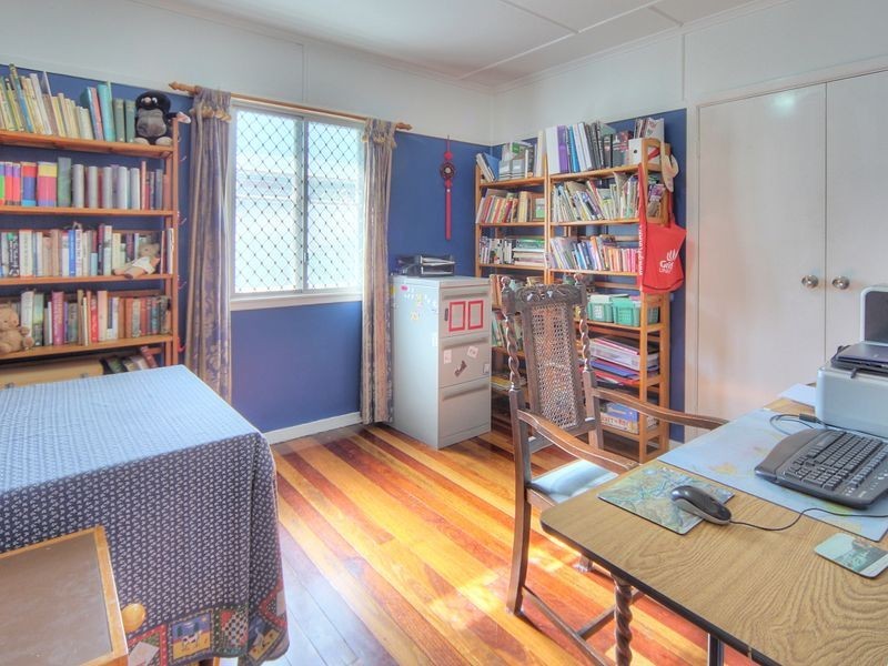 69 Fairbank Street, Sunnybank QLD 4109