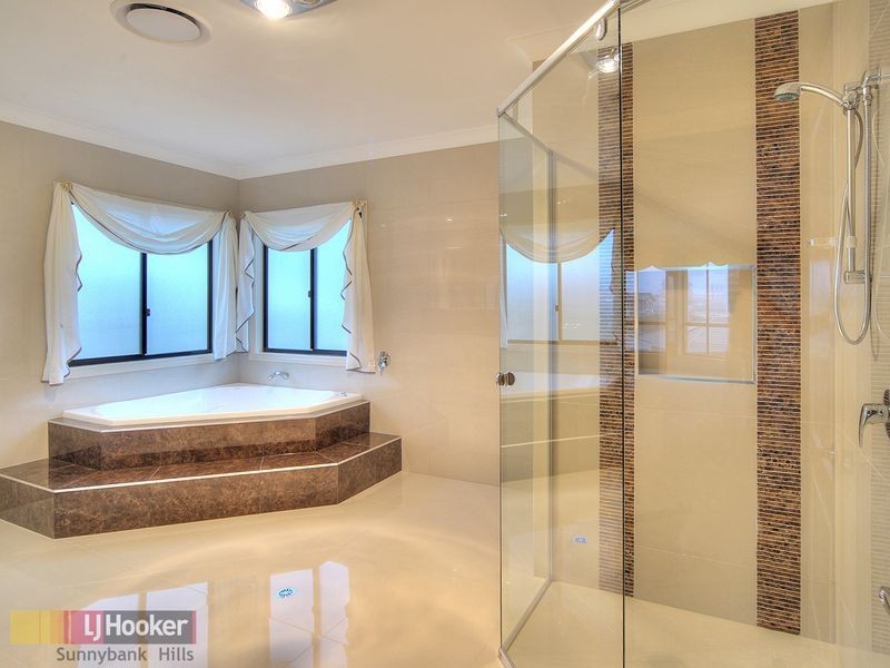 88 Alfred Circuit, Calamvale QLD 4116