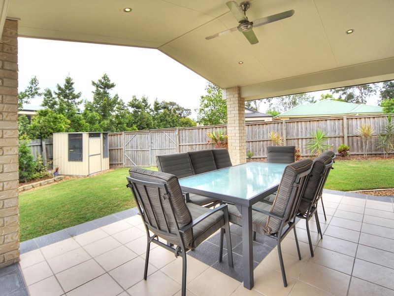 30 Samuel Street, Calamvale QLD 4116