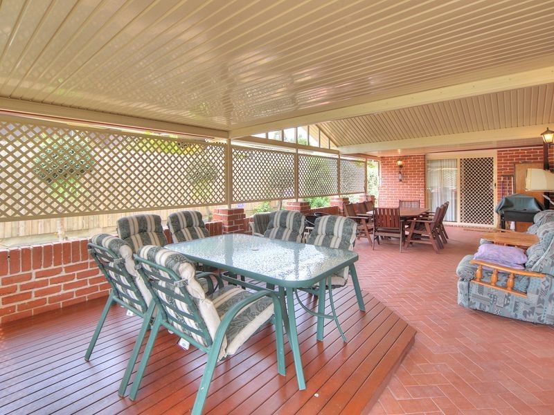 9 Albany Close, Runcorn QLD 4113