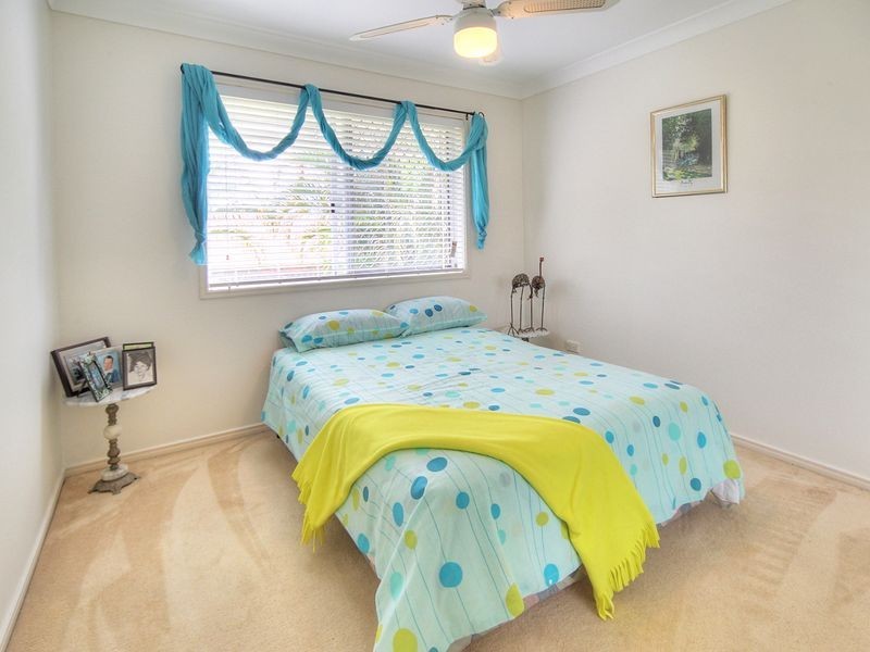 11 Somerset Place, Parkinson QLD 4115