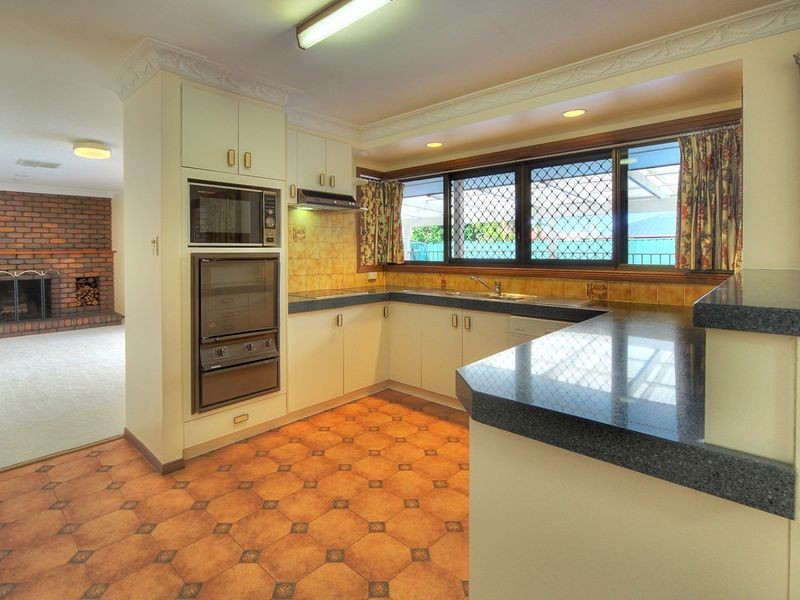 8 Radiata Street, Sunnybank Hills QLD 4109