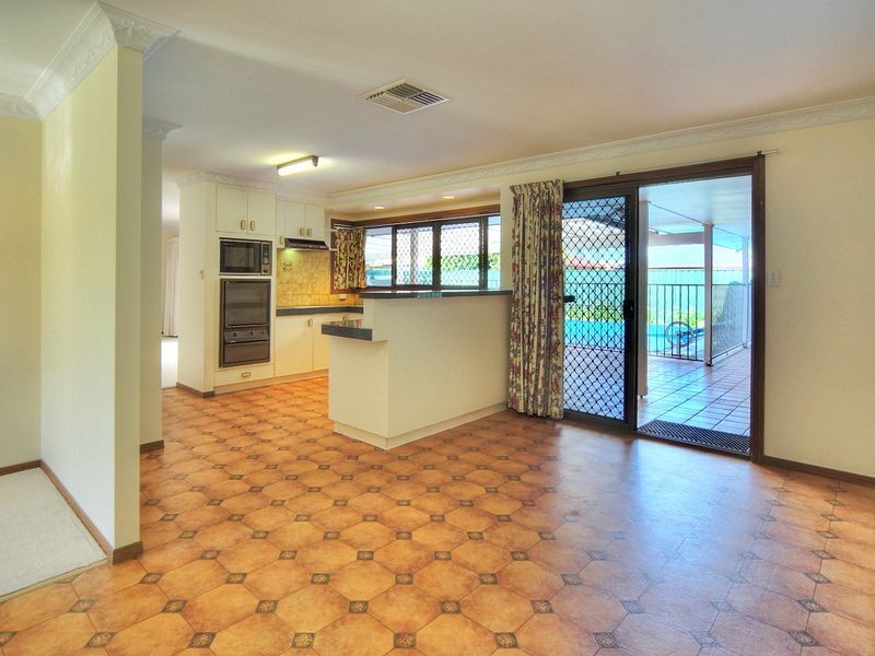 8 Radiata Street, Sunnybank Hills QLD 4109