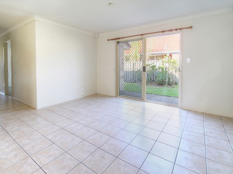 8 Hockey Street, Kuraby QLD 4112