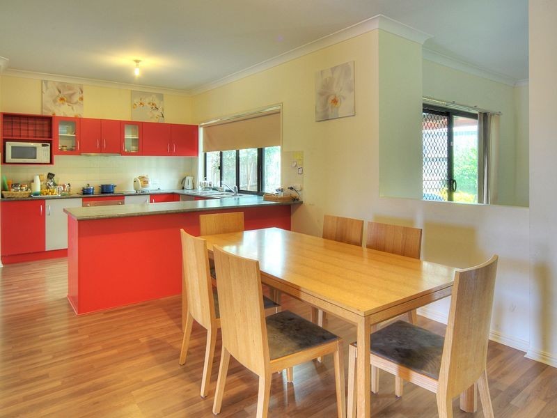 20 Sungold Place, Eight Mile Plains QLD 4113