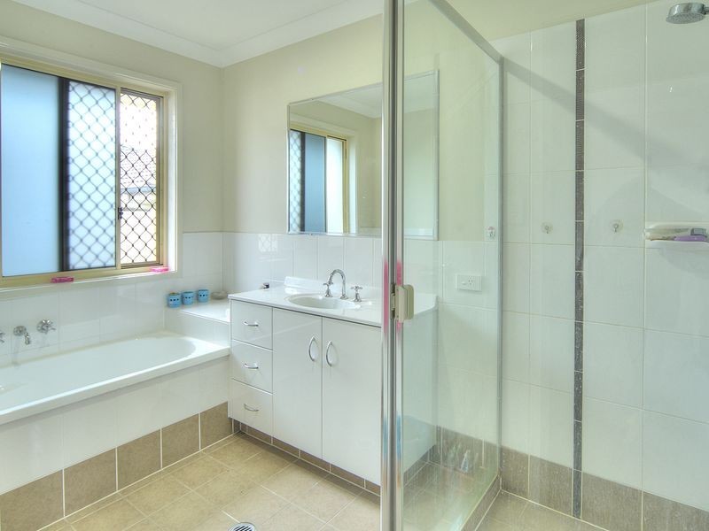 26 Webb Street, Calamvale QLD 4116