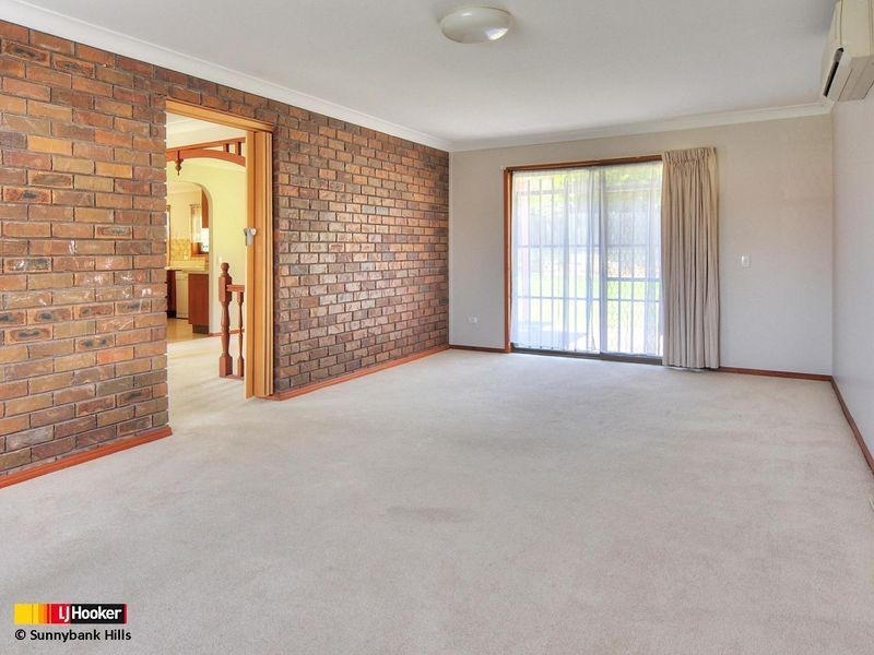 7 Hoover Court, Stretton QLD 4116