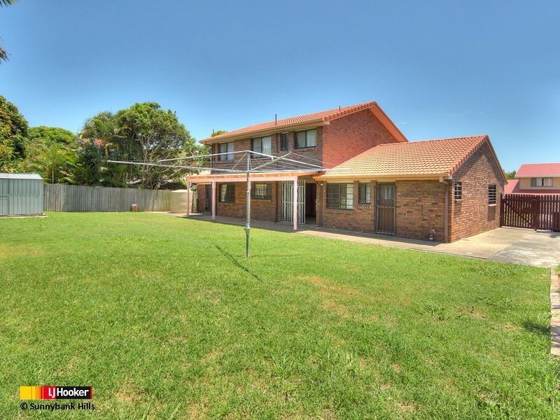 7 Hoover Court, Stretton QLD 4116