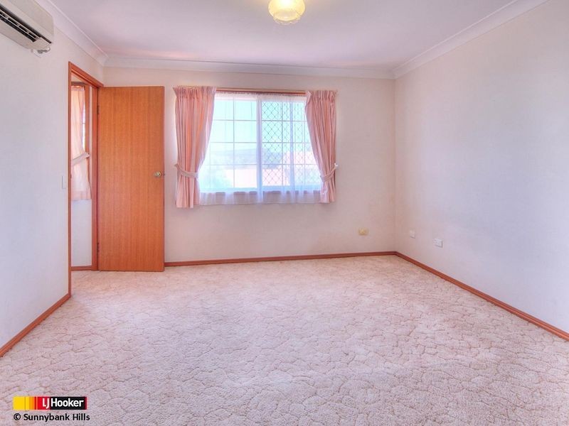 7 Hoover Court, Stretton QLD 4116
