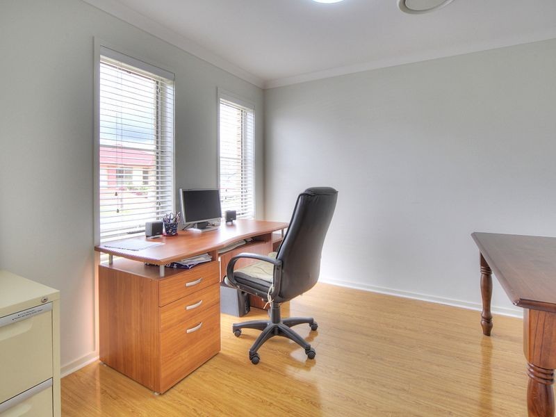 12 Lenton Place, Calamvale QLD 4116