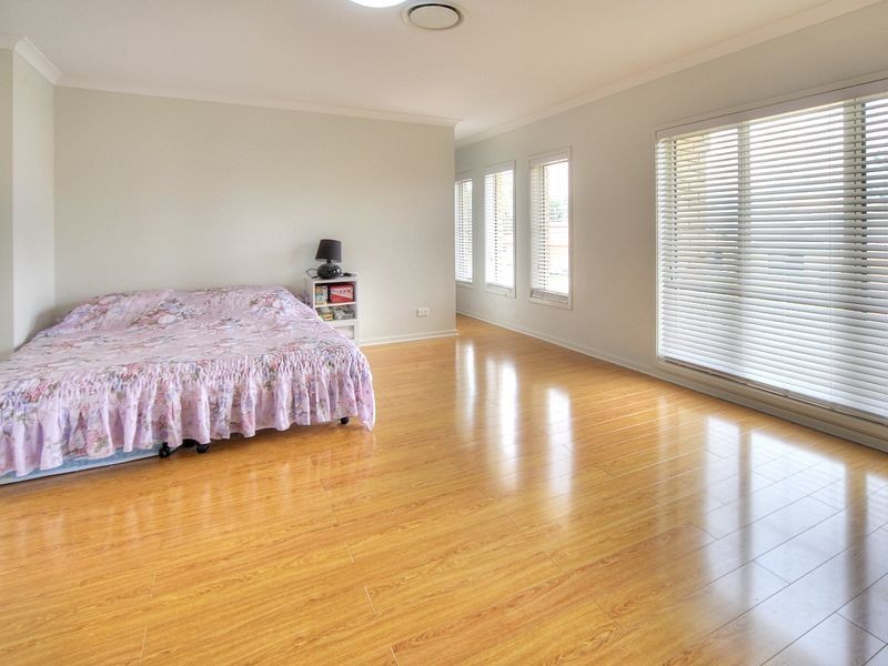 12 Lenton Place, Calamvale QLD 4116