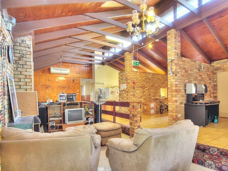 6 Salix Place, Sunnybank QLD 4109