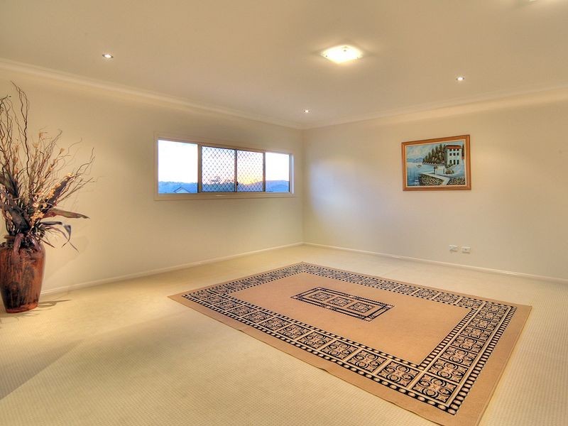 69 The Parkway, Stretton QLD 4116