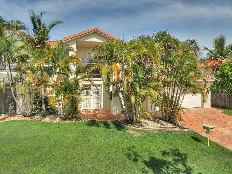 70 Golden Rain Place, Stretton QLD 4116